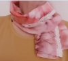 mini svilen šal roza-bordo s čipko - za k majici .JPG